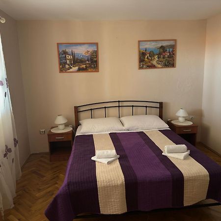 Apartmens Marija 希贝尼克 外观 照片